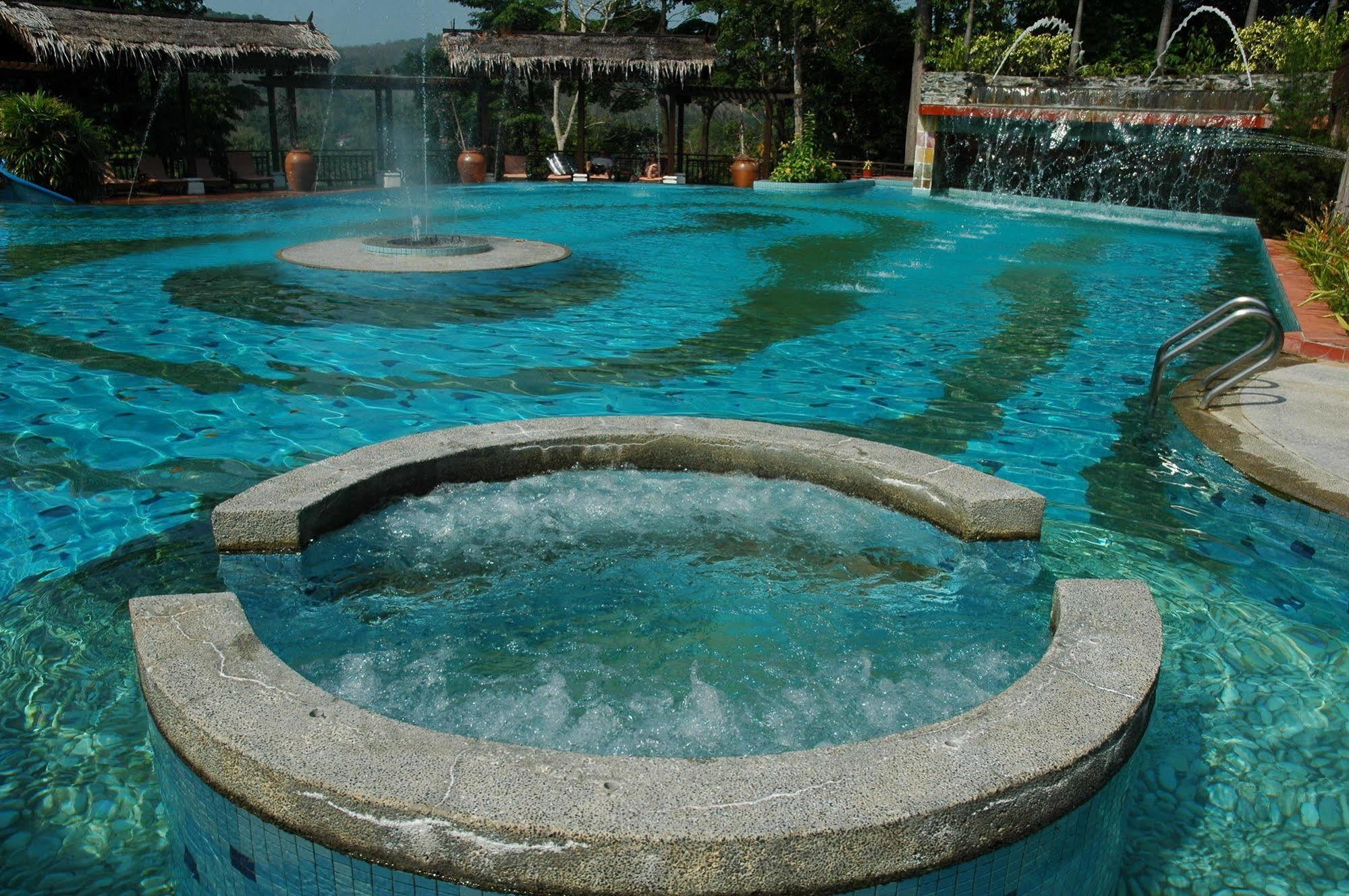Kampung Tok Senik Resort Langkawi Bagian luar foto